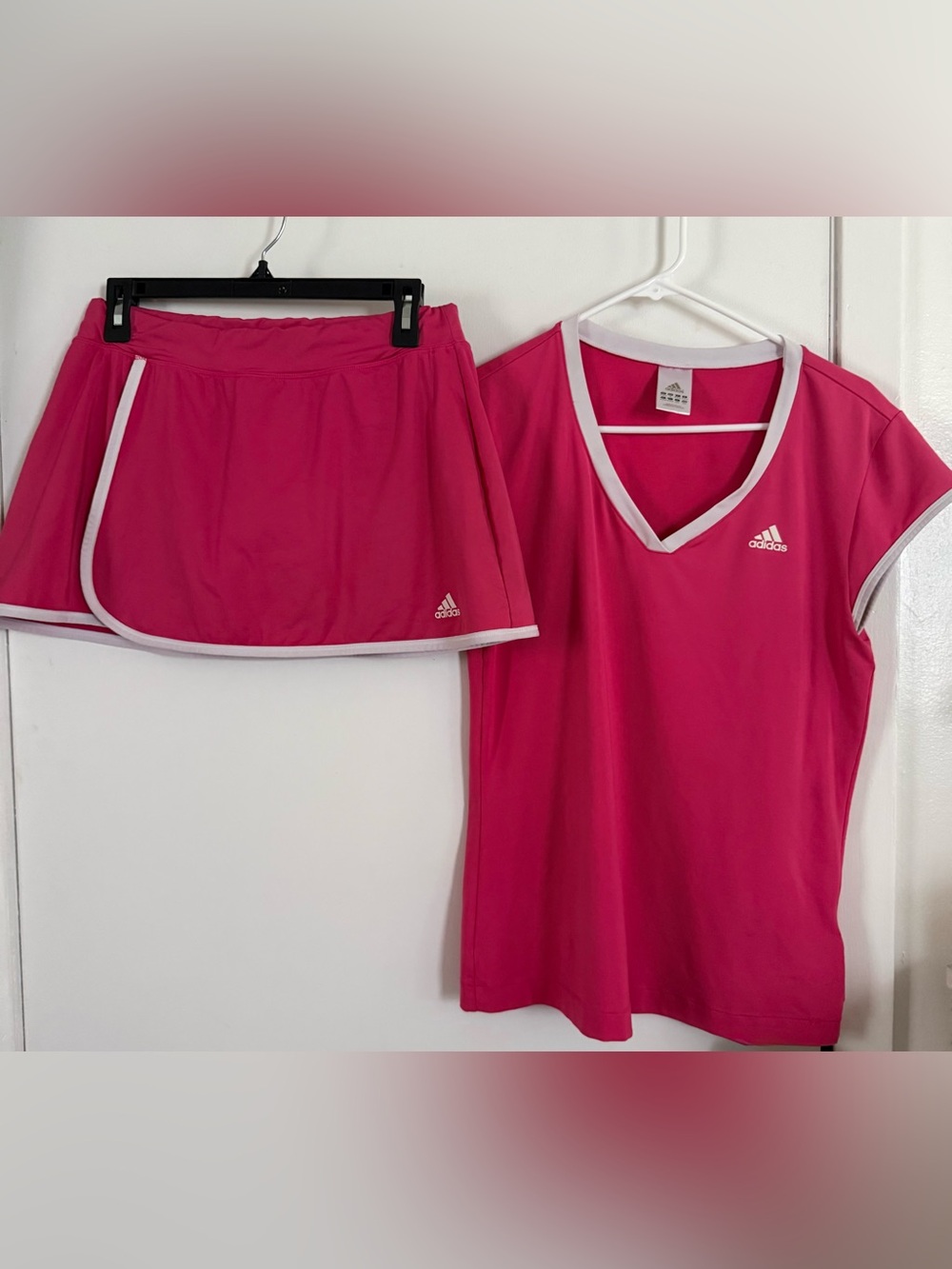 adidas Hot Pink Women's Tennis Skort & V-Neck Top with White Trim